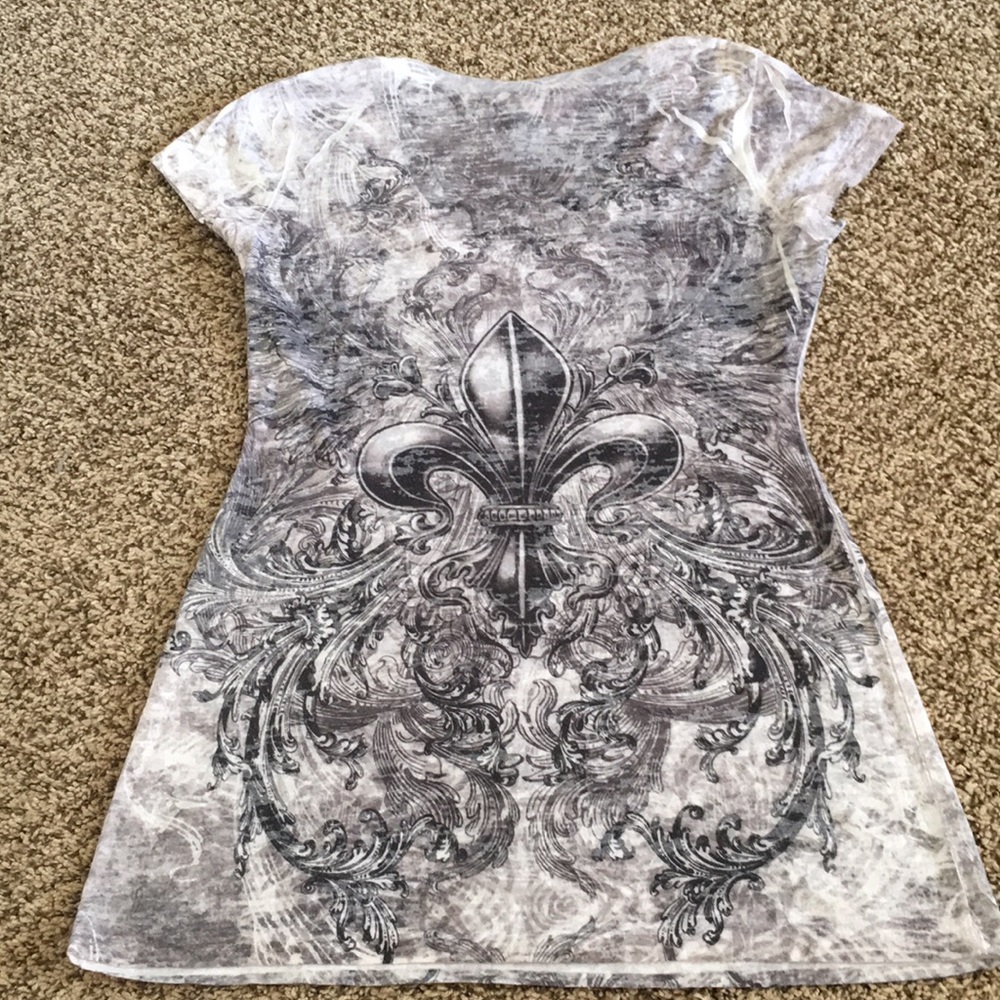 Shirt - Picture 2 of 2